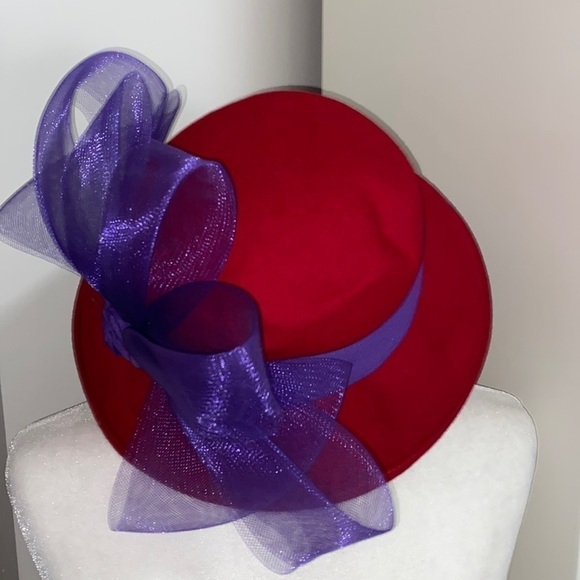 Red Hat Society Purple Ribbon Flower Derby Wool Hat Christmas Holiday Party - Picture 11 of 16